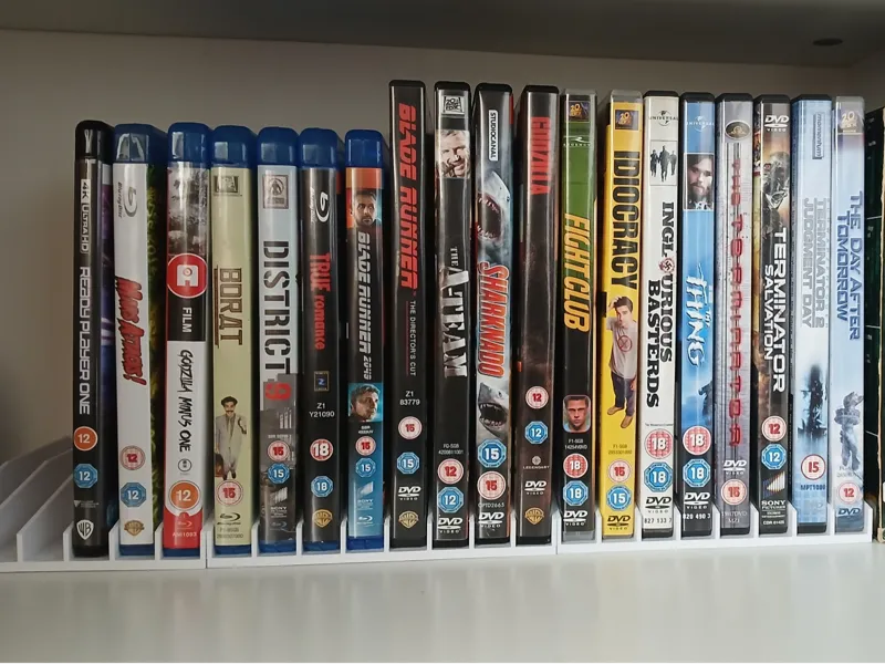 DVD/Blu-Ray stand