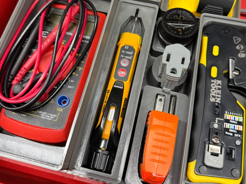 Klein Tools NCVT and laser pointer gridfinity