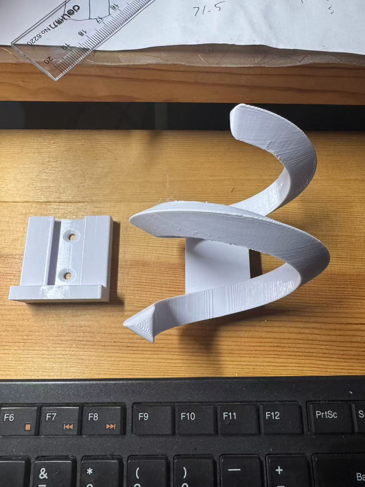 Miniatura 2 do modelo 3D 窗帘卡扣