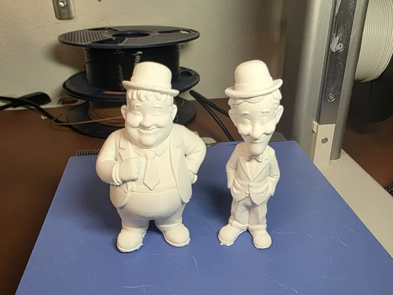 Stan Laurel und Oliver Hardy (Dick und Doof)
