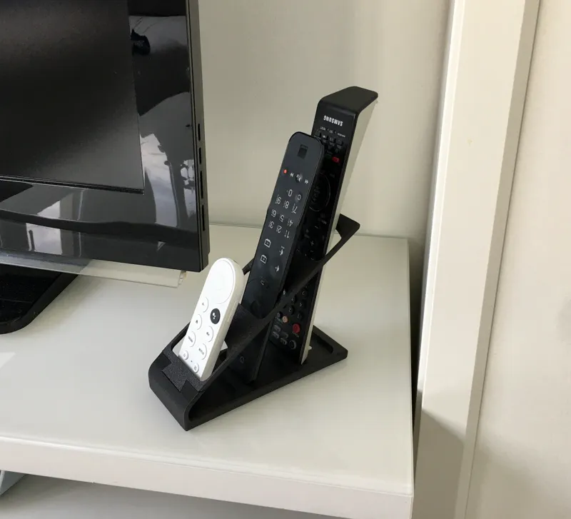 Simple Remote Holder updated
