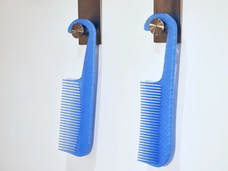 Hanging Comb - Always at Hand