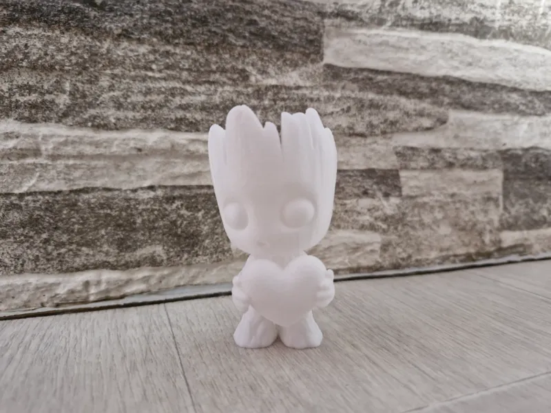 3D Printed Baby Groot with Heart