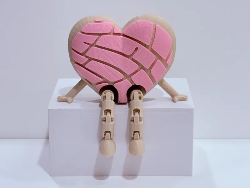 "Conchita" the Articulated Heart Concha