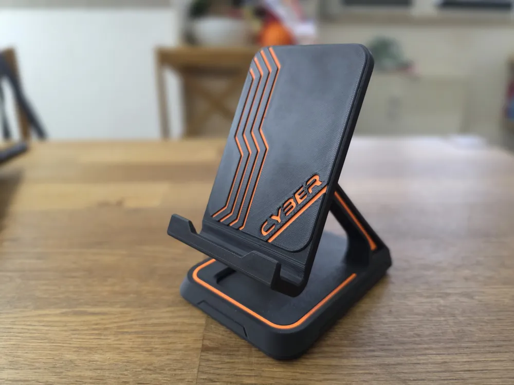 PHONE STAND 2025-CYBER-NO AMS NEEDED + AMS VERSION - MakerWorld 3D ...