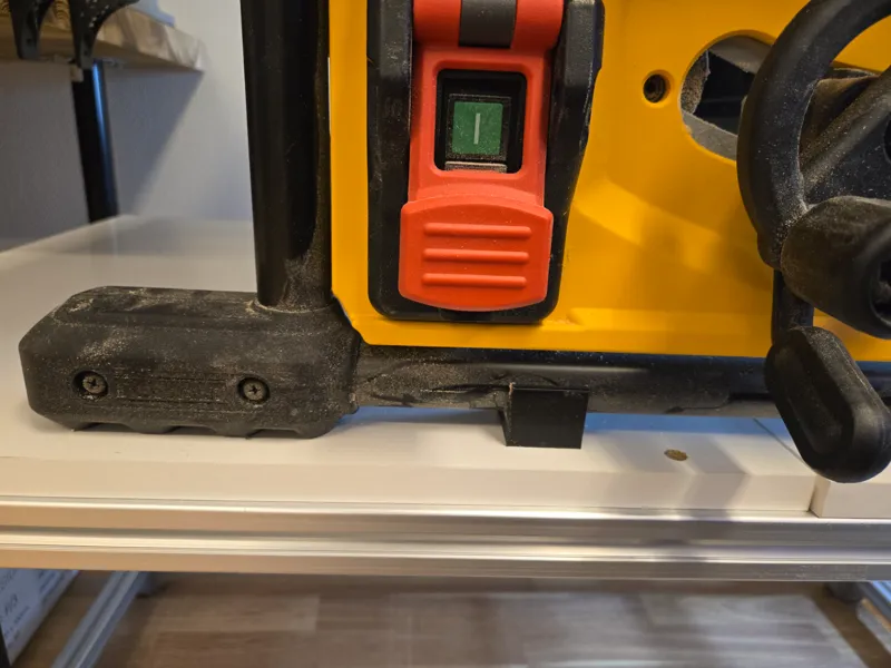 Dewalt Tablesaw Clip DWE 7485 / 7492