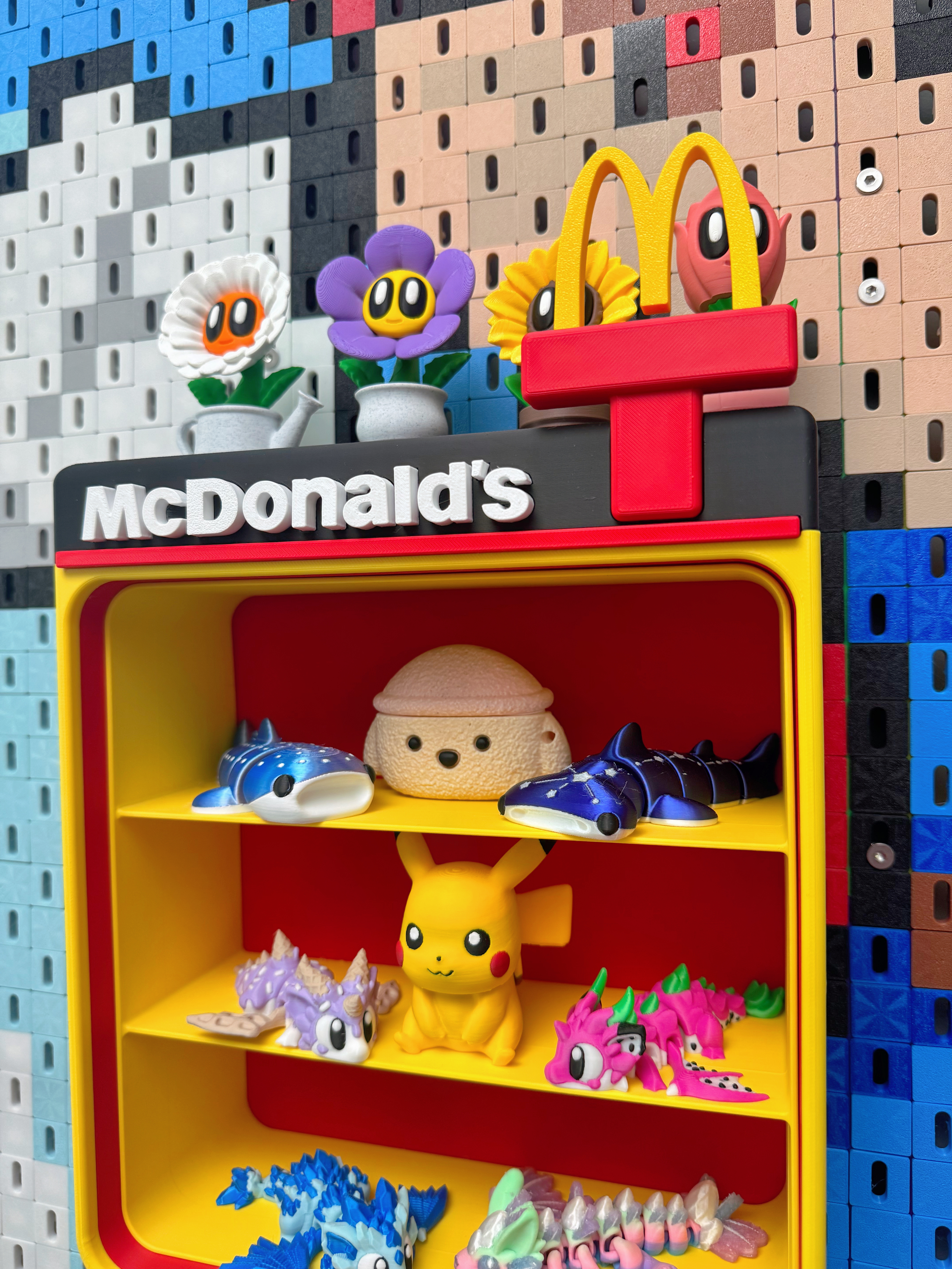 Miniatura 2 do modelo 3D M记展示架McDonald's麦当劳手办模型展示架