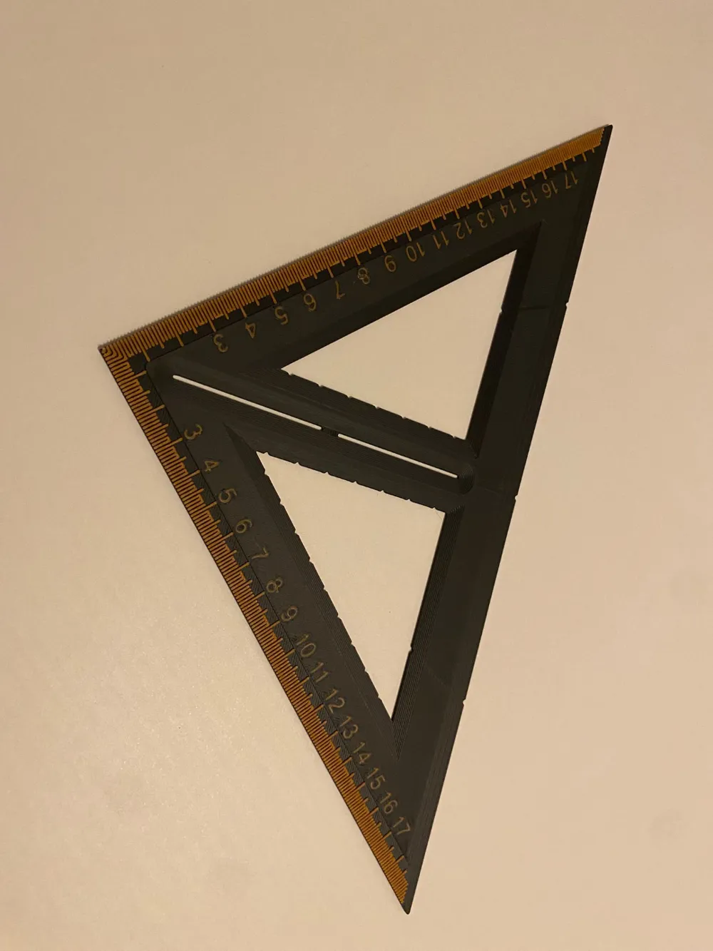 Triangle ruler by Brothran - MakerWorld