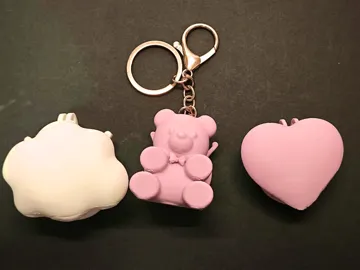 Accesorio para sujetar ligas de cabello: Personalized bear hair tie keeper keychain — vista de referencia 5