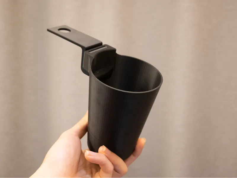 car bottle cage