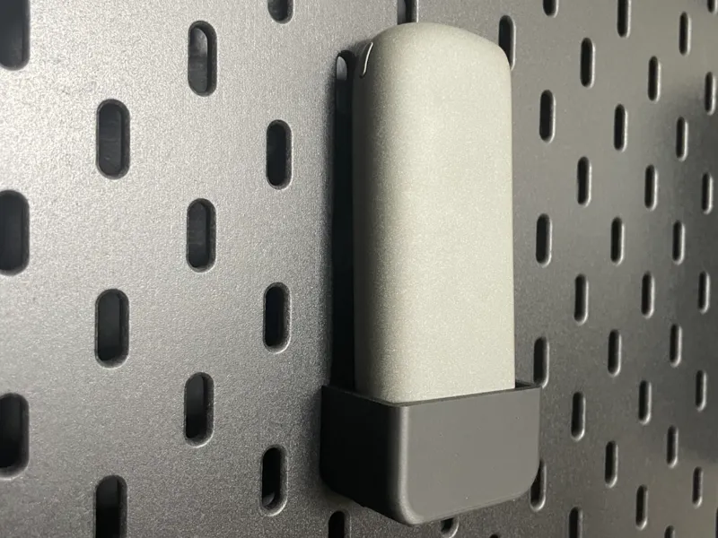 IQOS holder for skadis