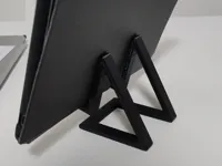 Support noir (PLA) pour téléphone ou tablette — photo 1