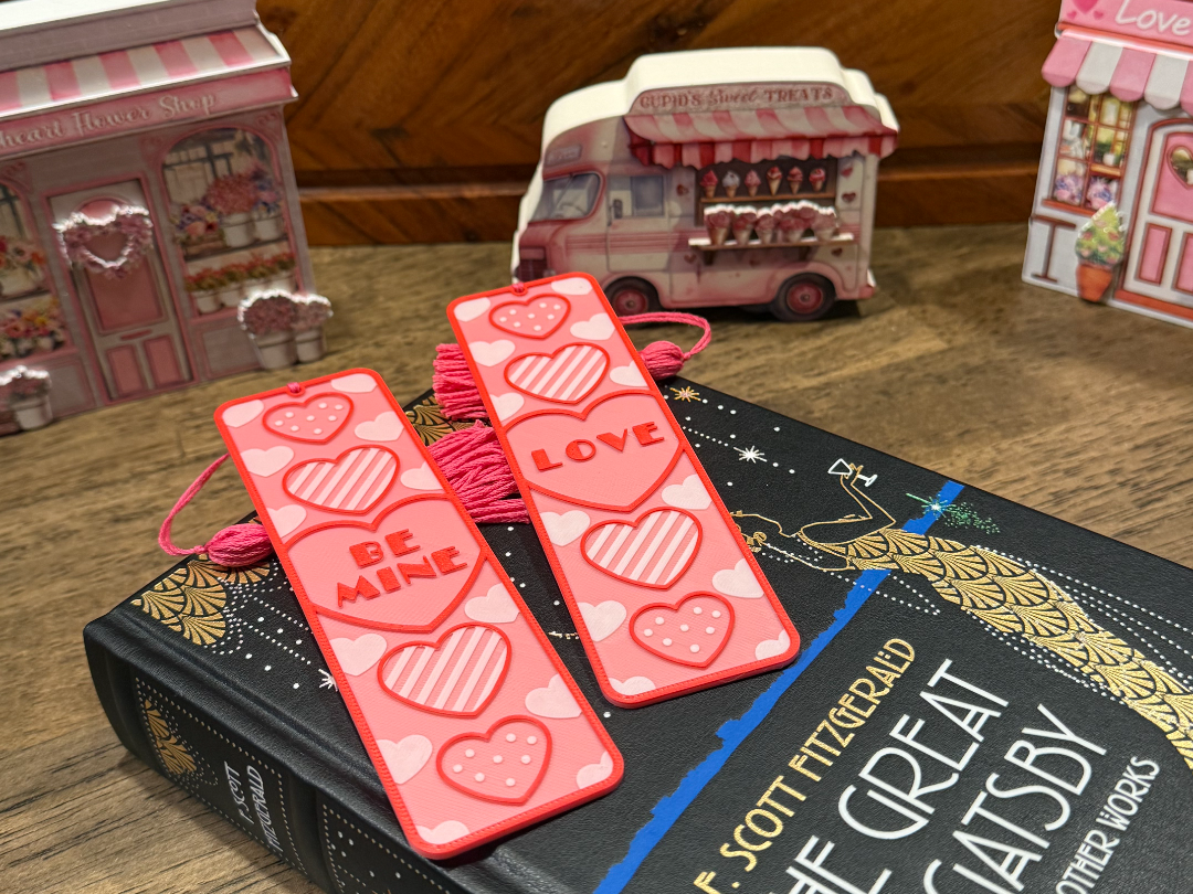 Valentine’s Day Heart Bookmarks | LOVE & BE MINE