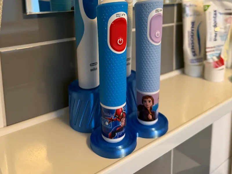 Oral-B Quad Toothbrush holder