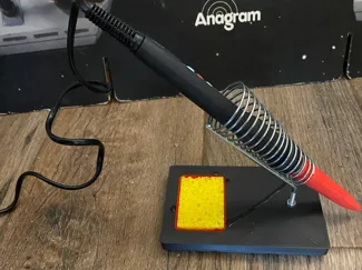 Gridfinity soldering iron holder base