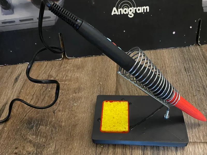 Gridfinity soldering iron holder base