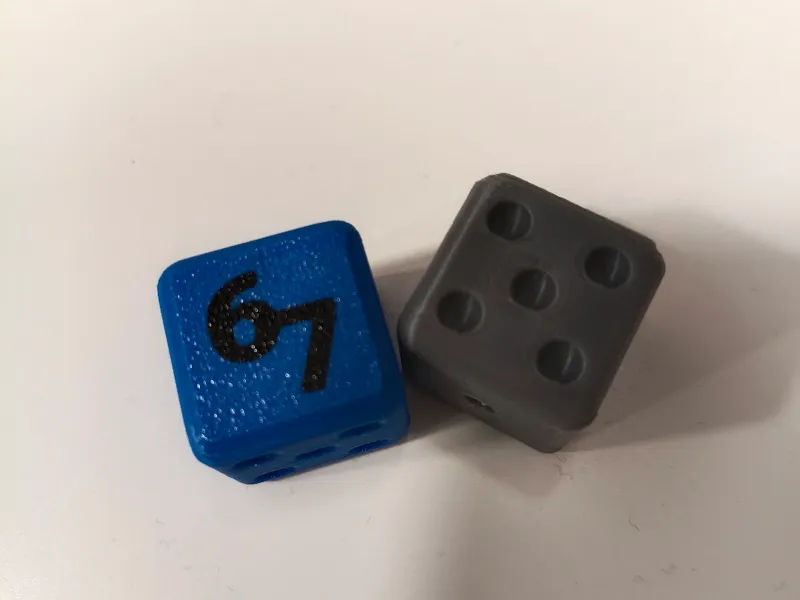 Dice 67