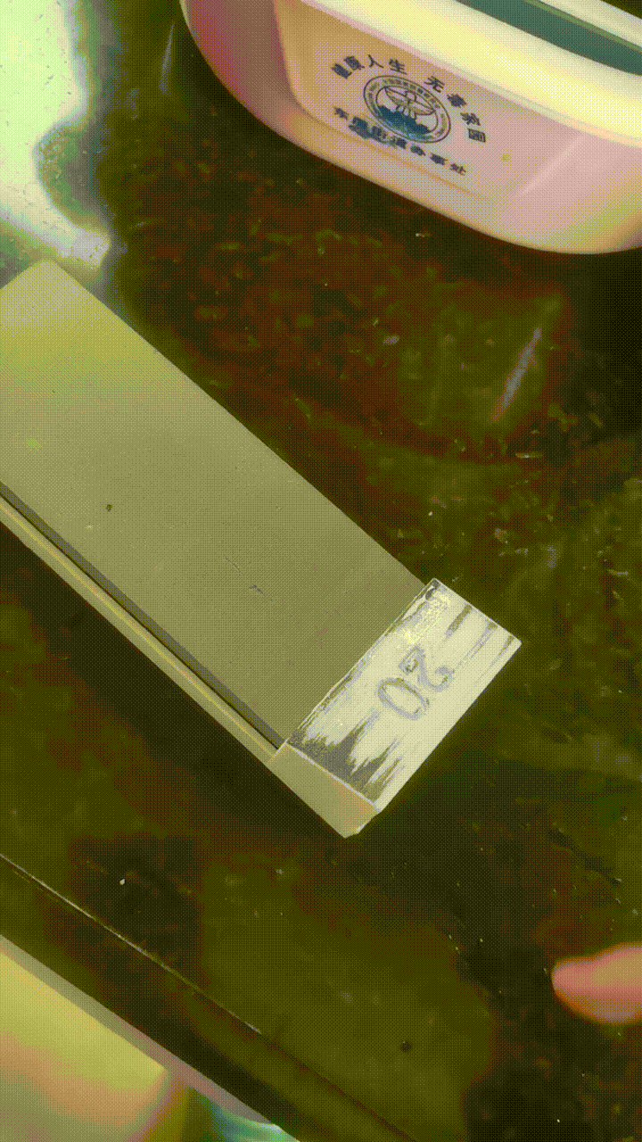 Miniatura 1 do modelo 3D 磨刀器