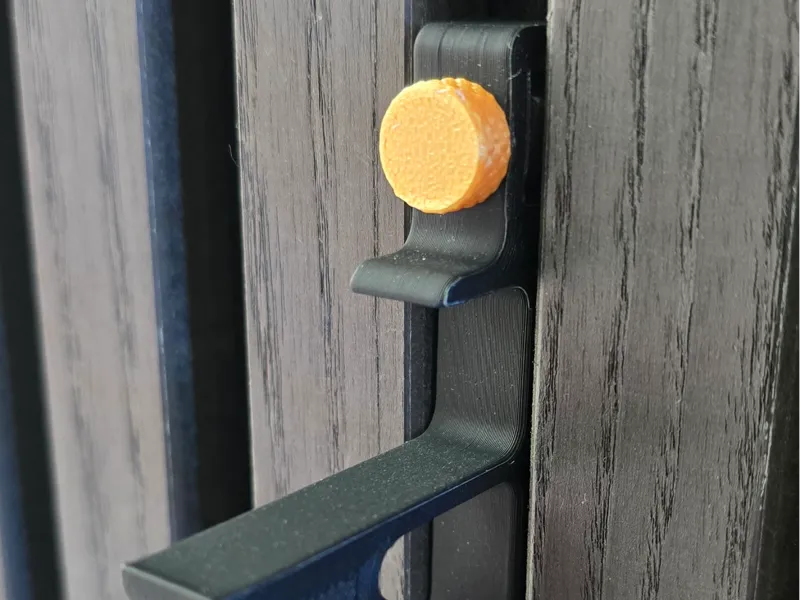 Press-Fit Screw Cover