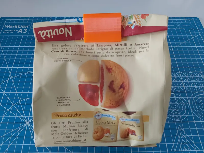 Chiusura sacchetto biscotti