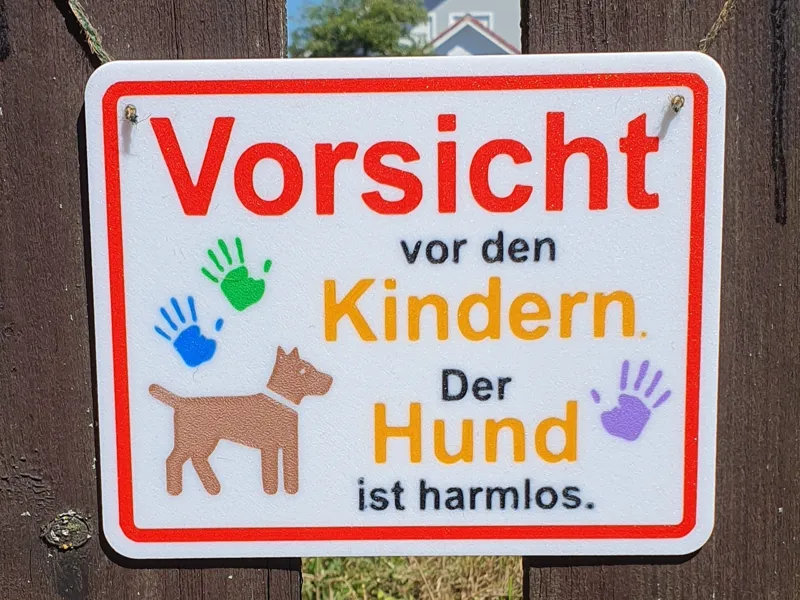 [Spaß] Warnschild: Vorsicht vor den Kindern...