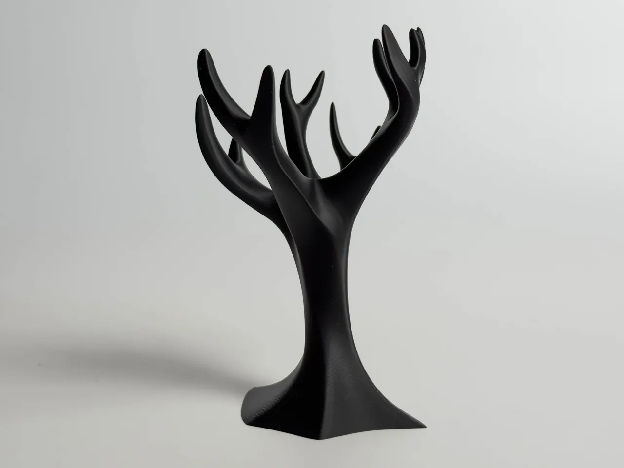 Key / jewelry organizer tree view 3