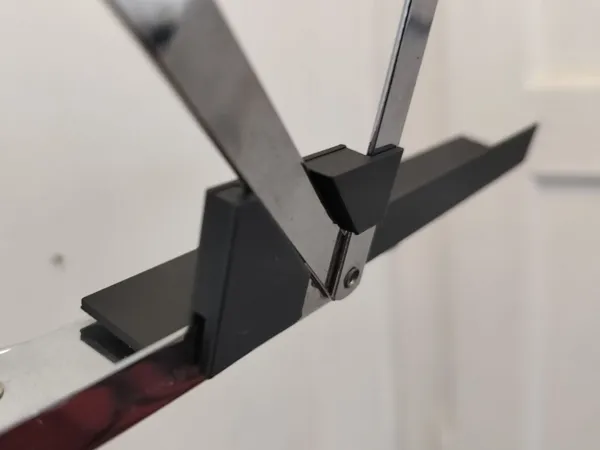 https://makerworld.bblmw.com/makerworld/model/US6a6a0bb46d27b8/design/2025-03-08_1a1ef9c0b86b6.jpg