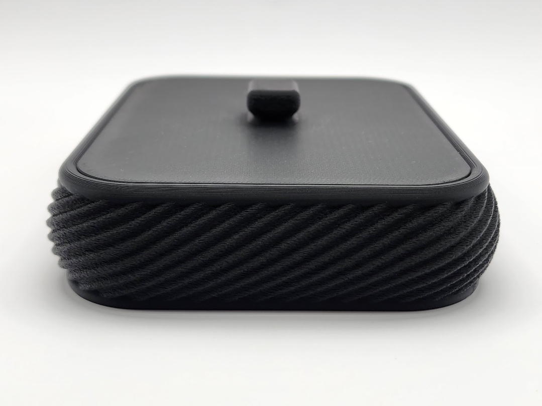 Ribbed Container with Lid