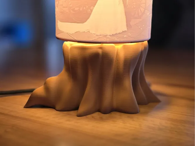 Baumstamm Sockel LED Lampe