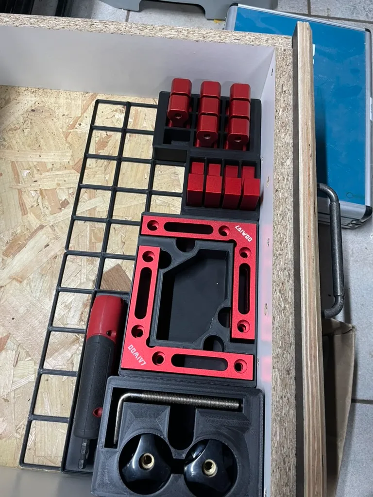 Gridfinity bins for mini clamping square set by RobVanBobbert - MakerWorld