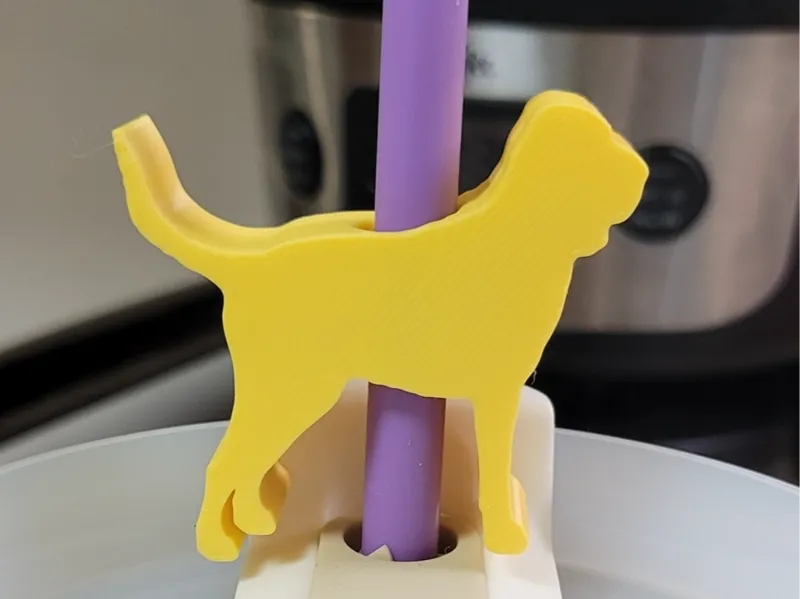 Bloodhound straw topper