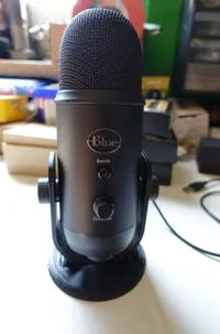 Support bas profil pour micro Blue Yeti — photo 3