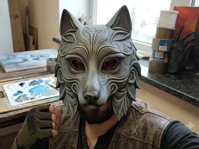Stylish Wolf Mask (Wearable & Detailed)