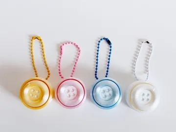 Objeto manipulable: Puffy Button Clicker V2 — vista de referencia 3