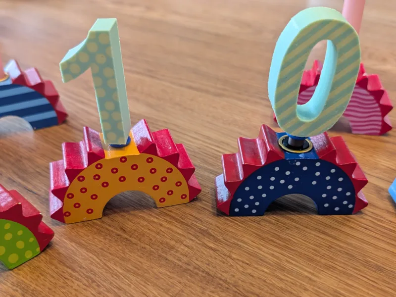 GoKi Birthday Snake  Digits 0 & 1