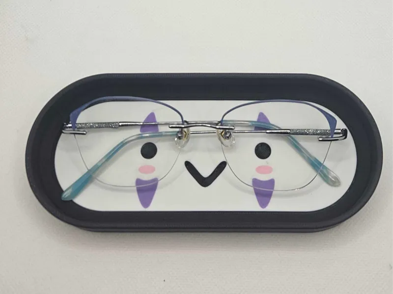 No Face Glasses Holder Tray