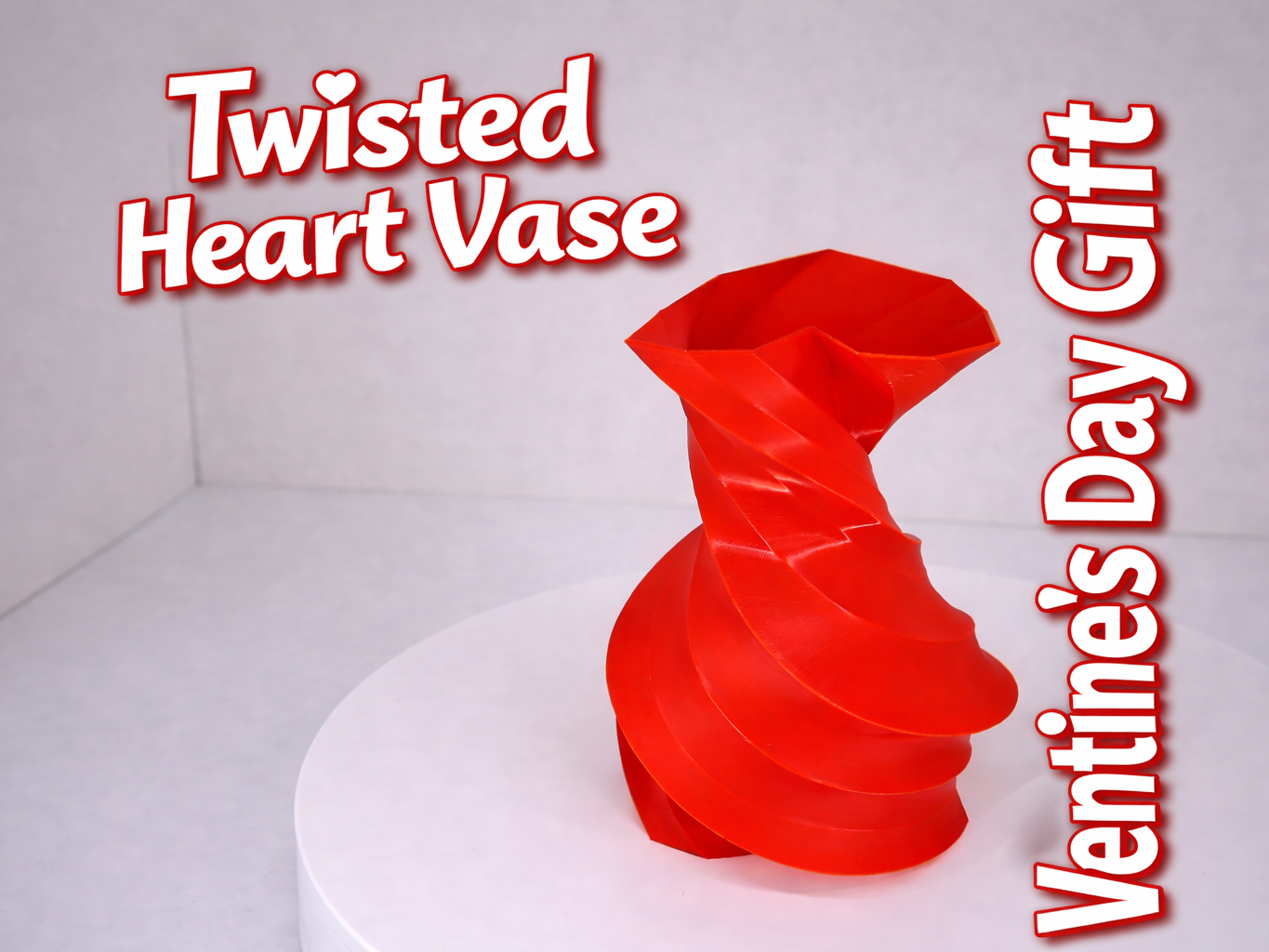 Twisted Heart Vase – Modern Love-Inspired Decor
