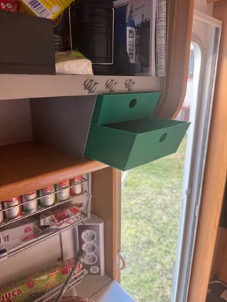 Knaus Wohnwagen Schubladen mit Gehäuse