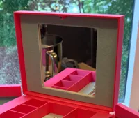 6" mirror frame