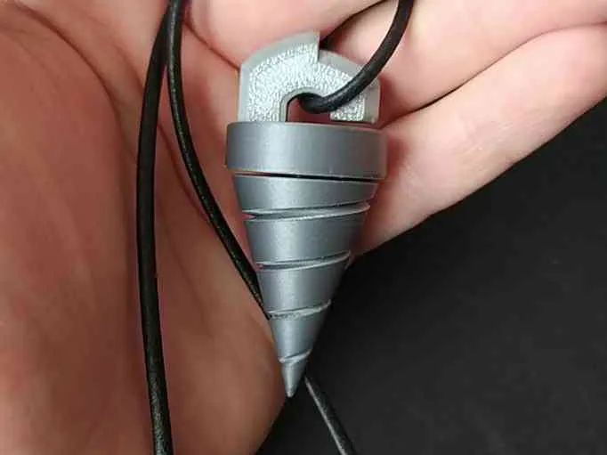 Gurren Lagann - Simon's core drill on magnets