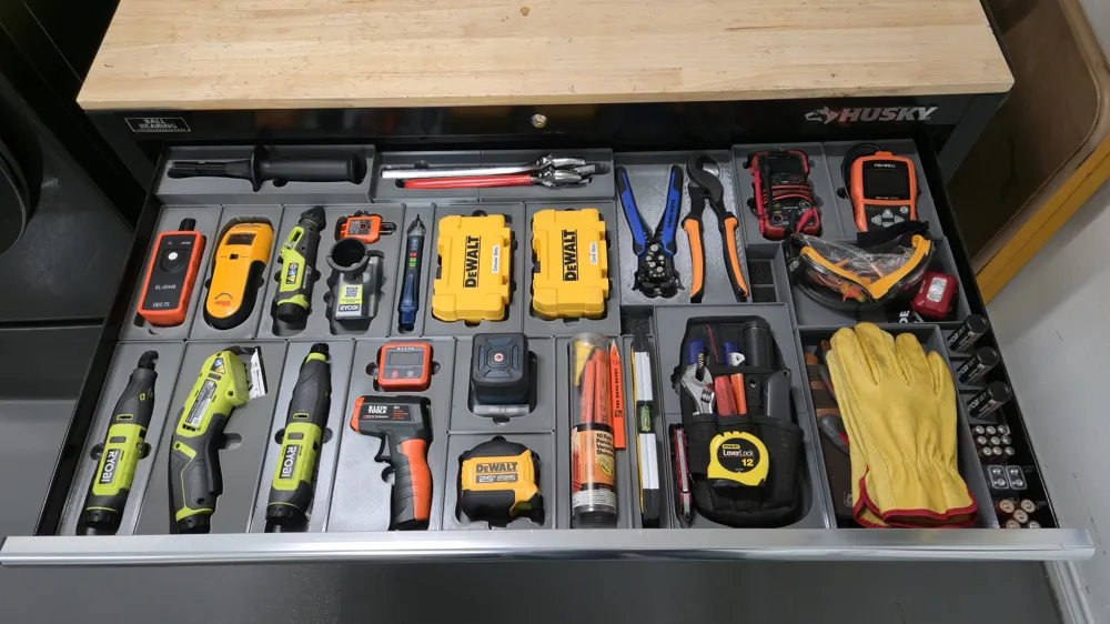 Gridfinity 3x3 DeWalt Atomic tool trace organizer - Free 3D Print Model ...