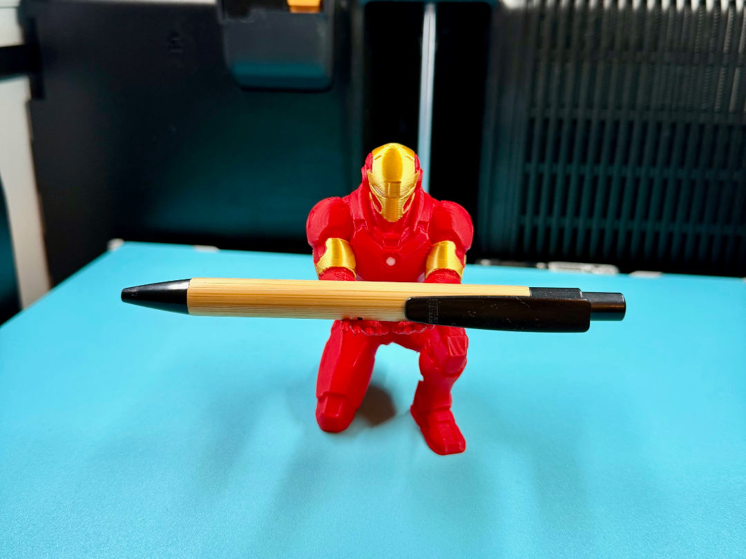 Iron Man Stiftehalter coole Schreibtisch Deko