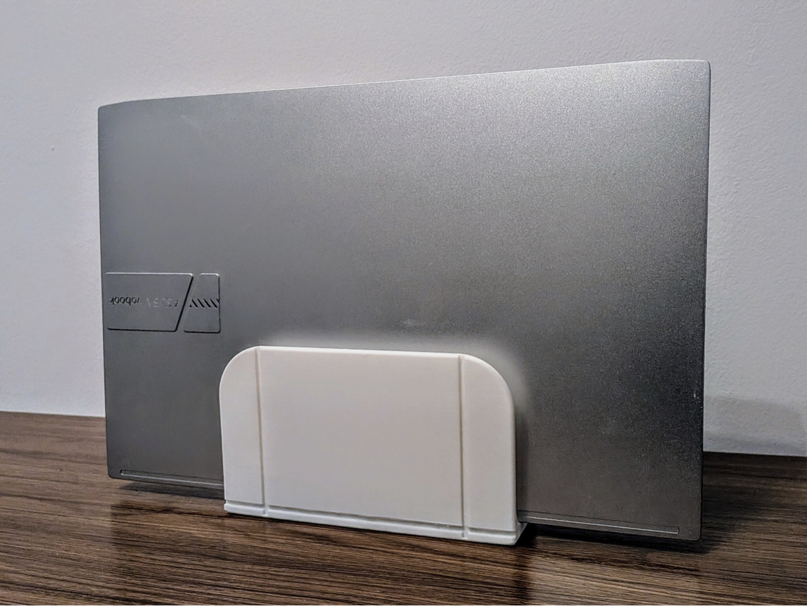 Laptop Dock with interchangable slides