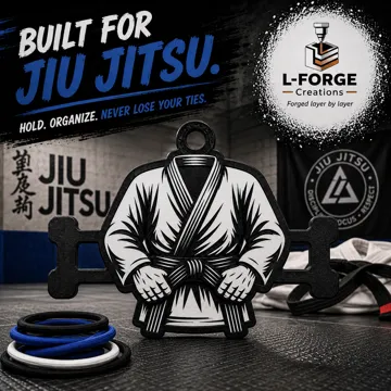 Accesorio para sujetar ligas de cabello: Jiu Jitsu Gi Hair Tie Holder Keychain — vista de referencia 3