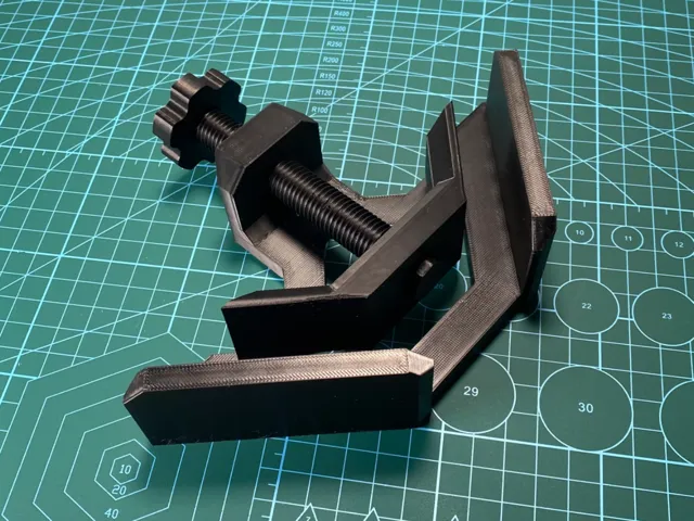 Angle clamp