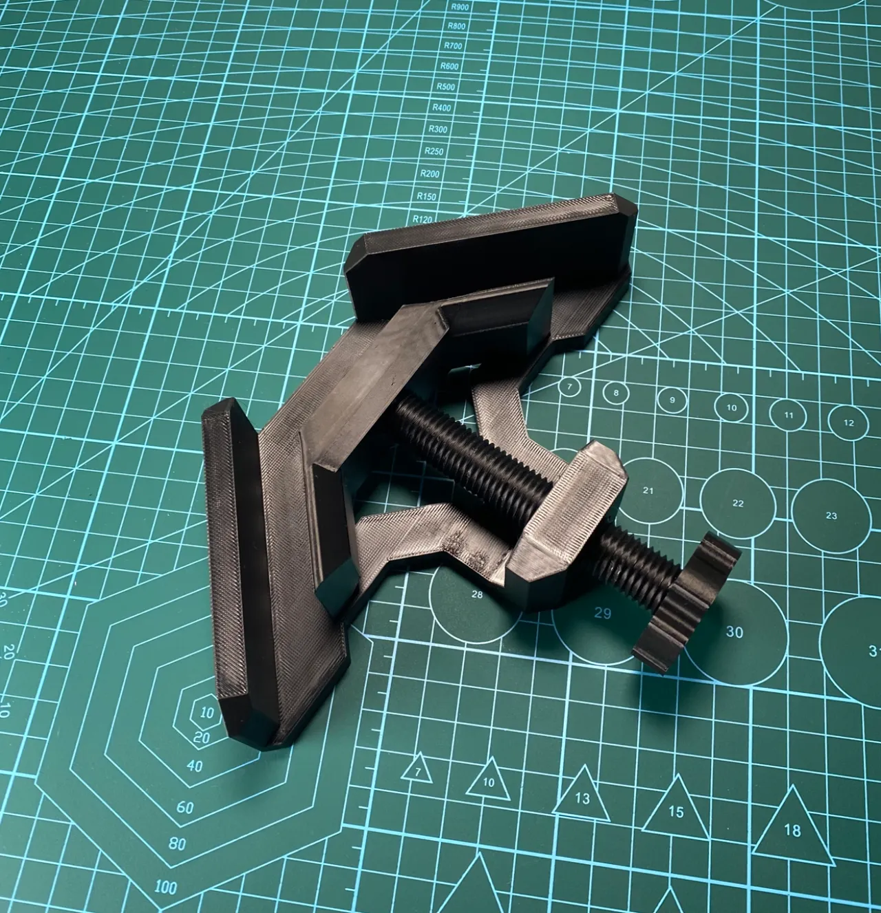 Angle clamp view 3