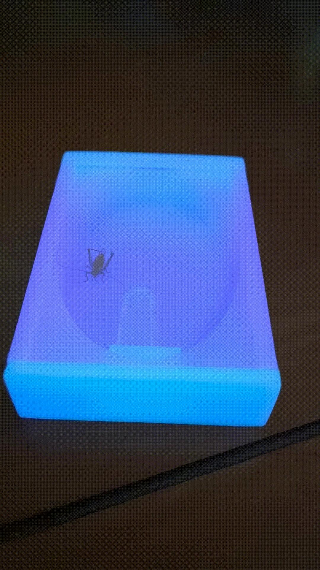 Miniatura 2 do modelo 3D 外方内圆黄蛉盒