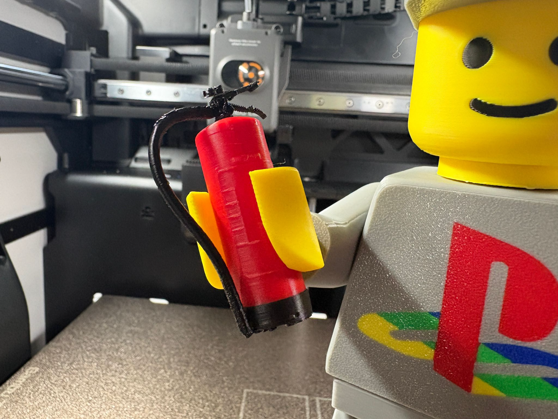 Brickman Feuerlöscher für 20cm Figur 500%