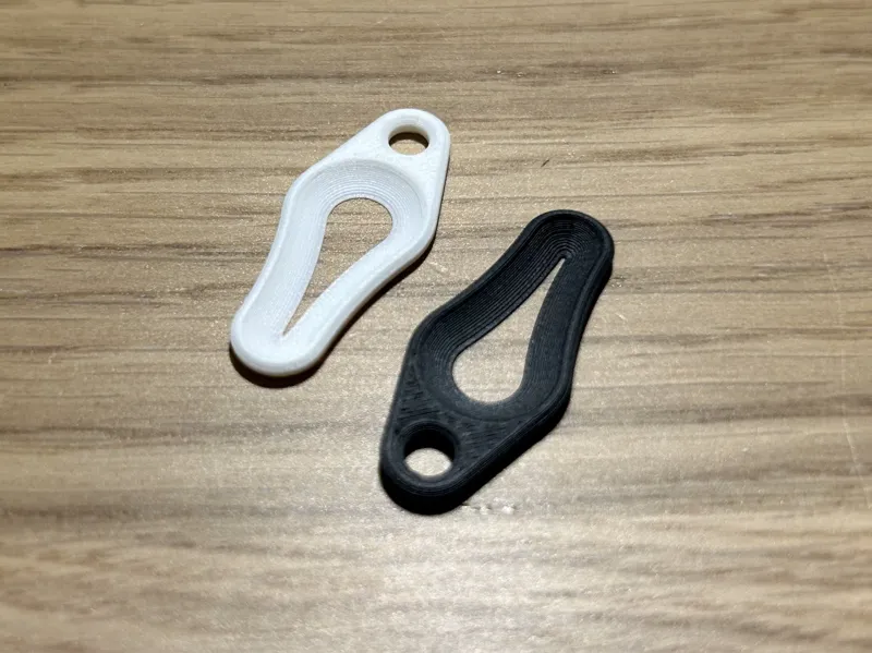 Tick remover tool keychain hole 1g lyme disease