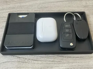 Minimalist Tray